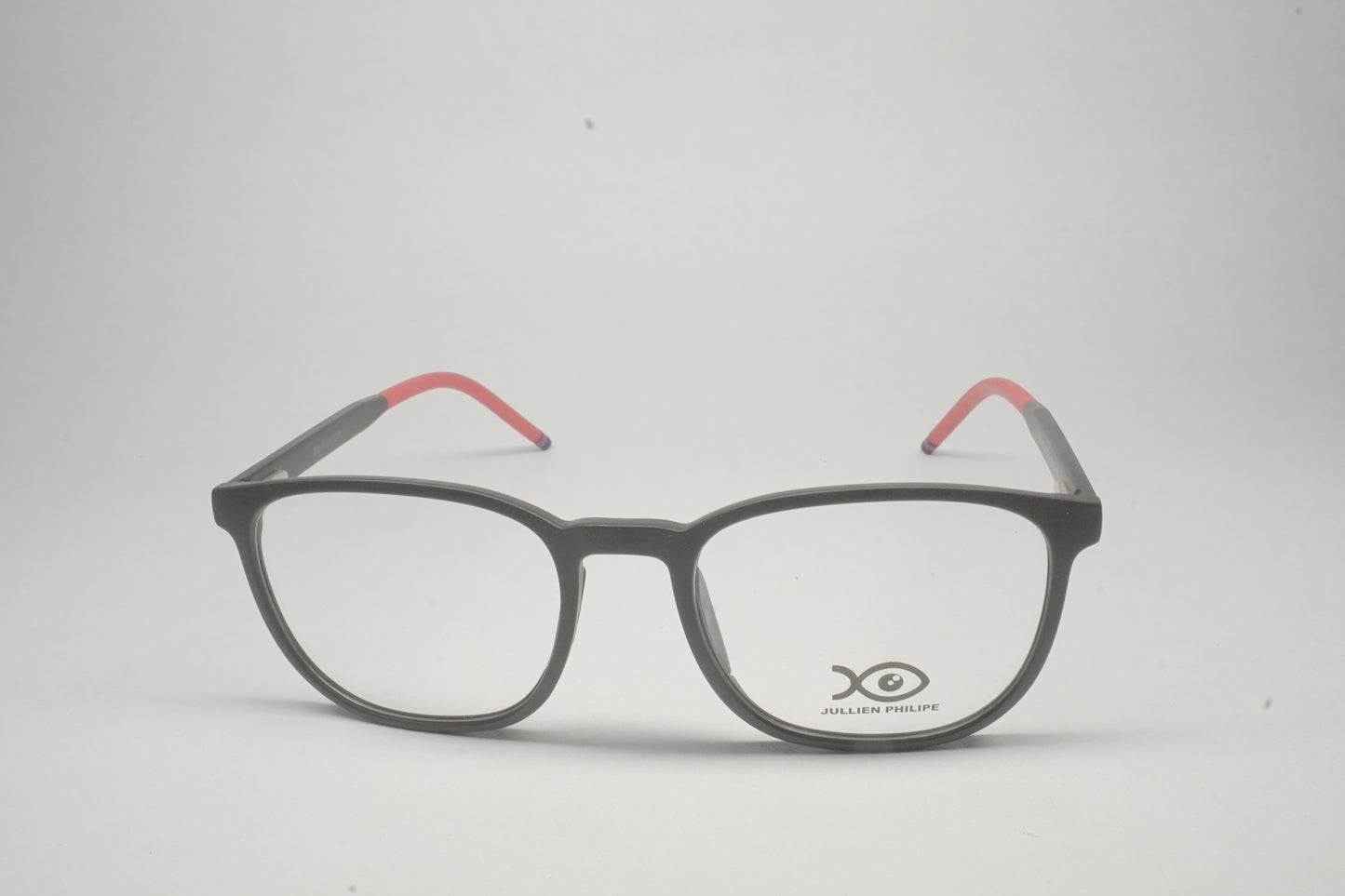 JULLIEN PHILLIPE FA05 01 SQUIRE FULL FRAME