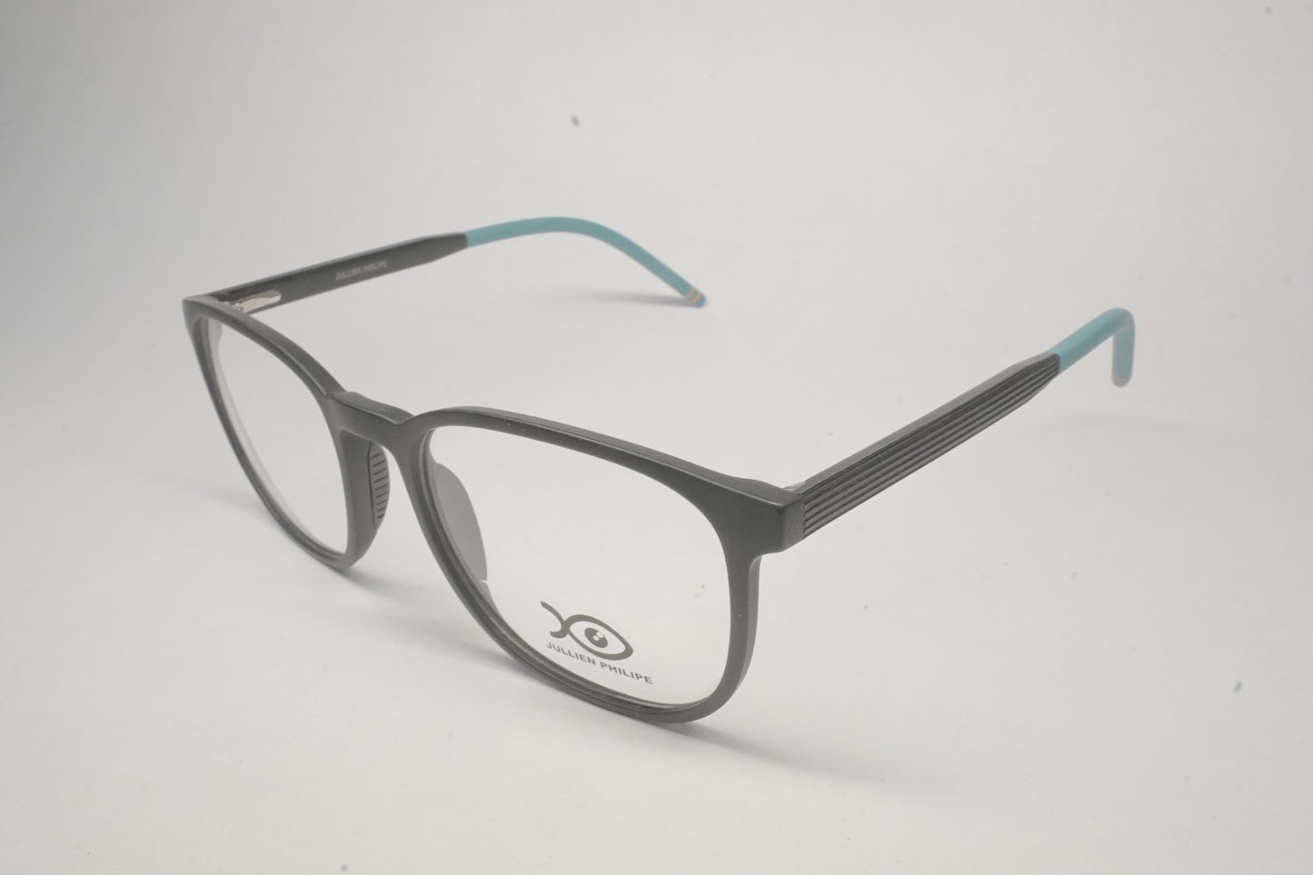 JULLIEN PHILLIPE FA05 01 SQUIRE FULL FRAME