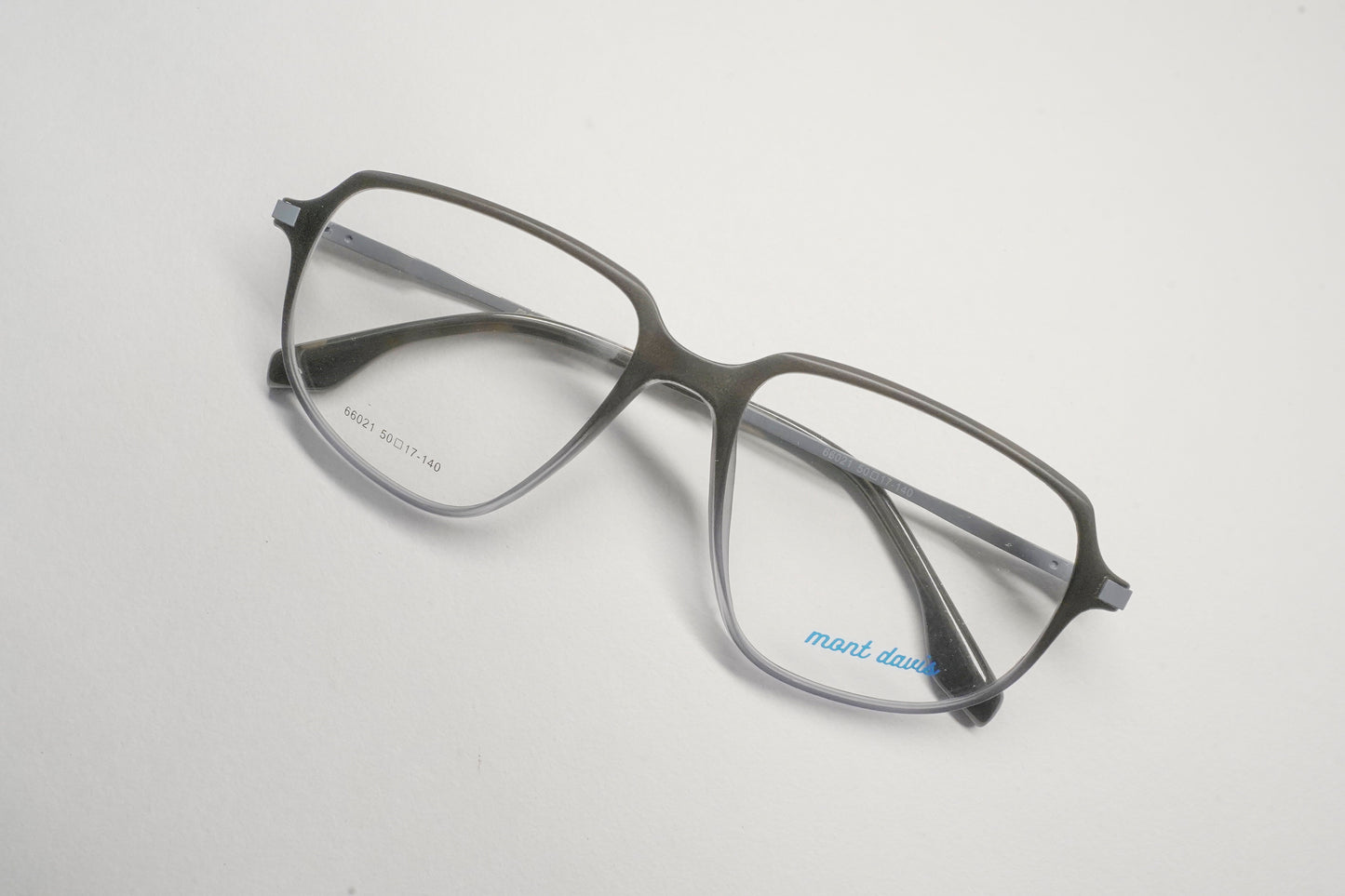 MONT DAVIS 66021 SQUIRE FULL FRAME