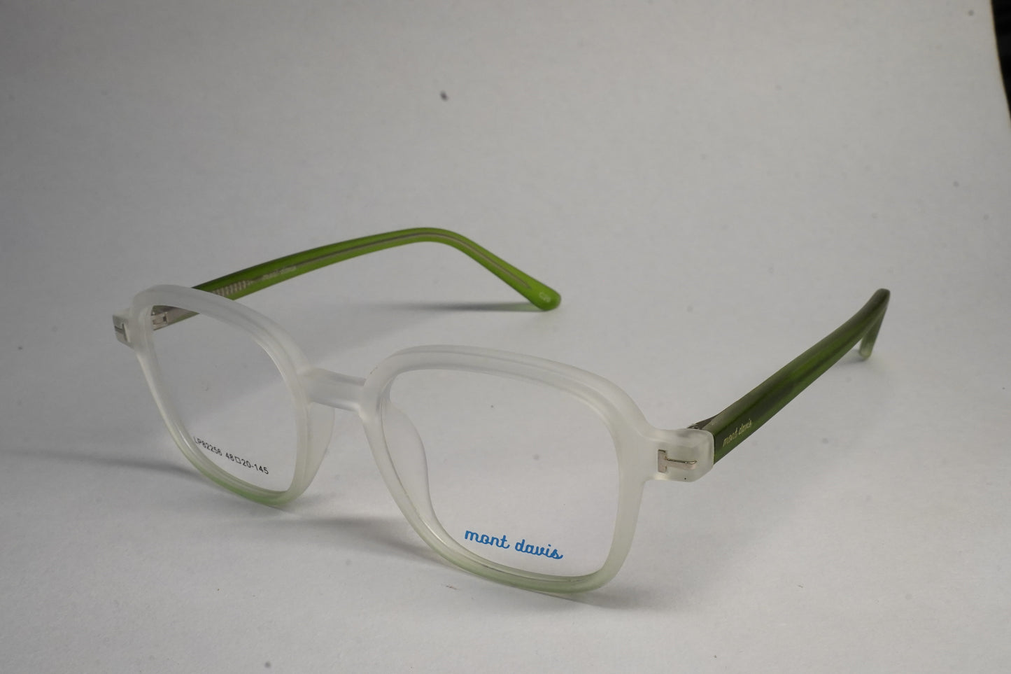 MONT DAVIS 82256 SQUIRE FULL FRAME