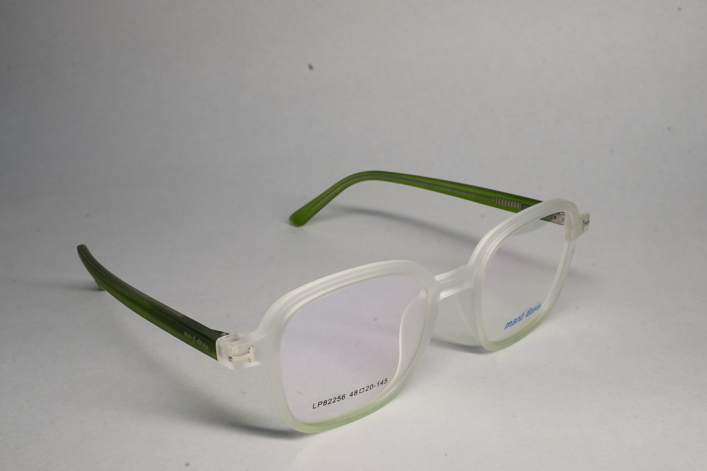 MONT DAVIS 82256 SQUIRE FULL FRAME