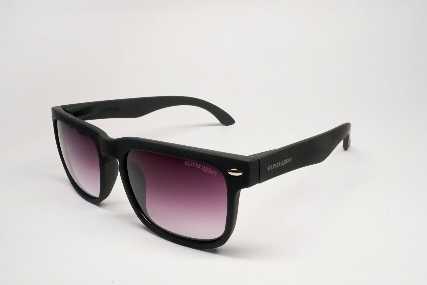 OLIVER QUEST WAYFARER MENS SUNGLASS