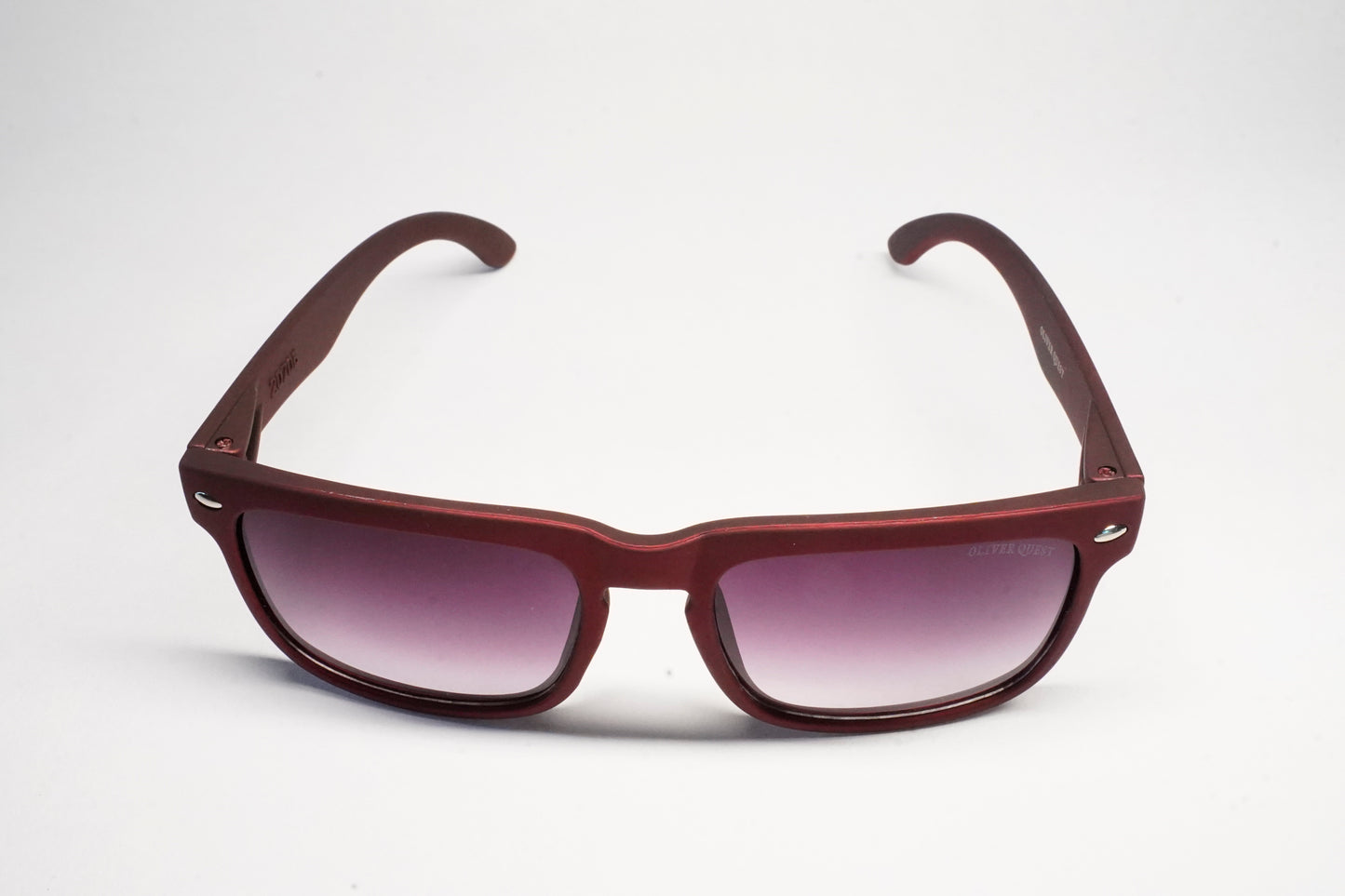 OLIVER QUEST WAYFARER MENS SUNGLASS
