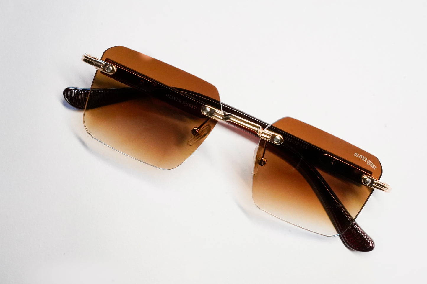 OLIVER QUEST RIM LESS SUNGLASS