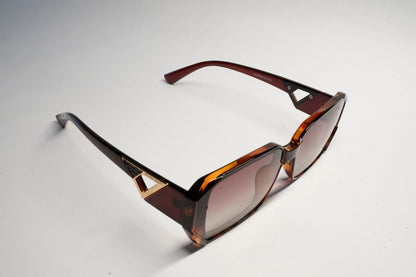 OLIVER QUEST SQUIRE LADIES SUNGLASS